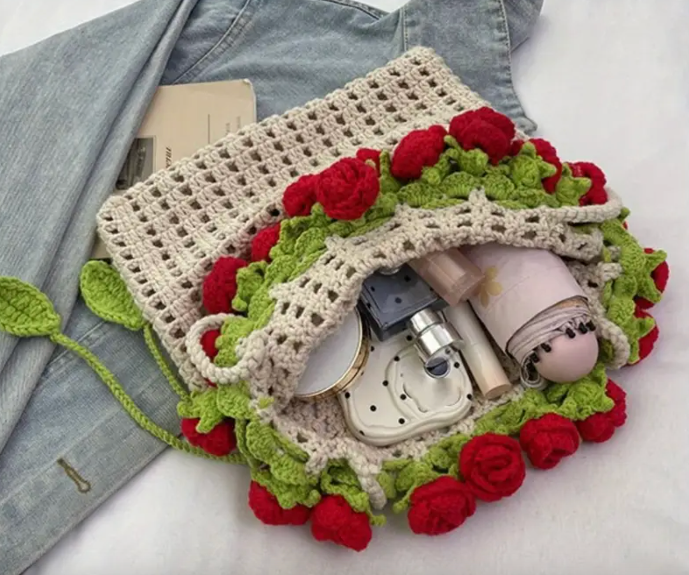 Red Roses Bouquet Handmade Crochet Tote Bag – Reusable & Stylish Shoulder Bag