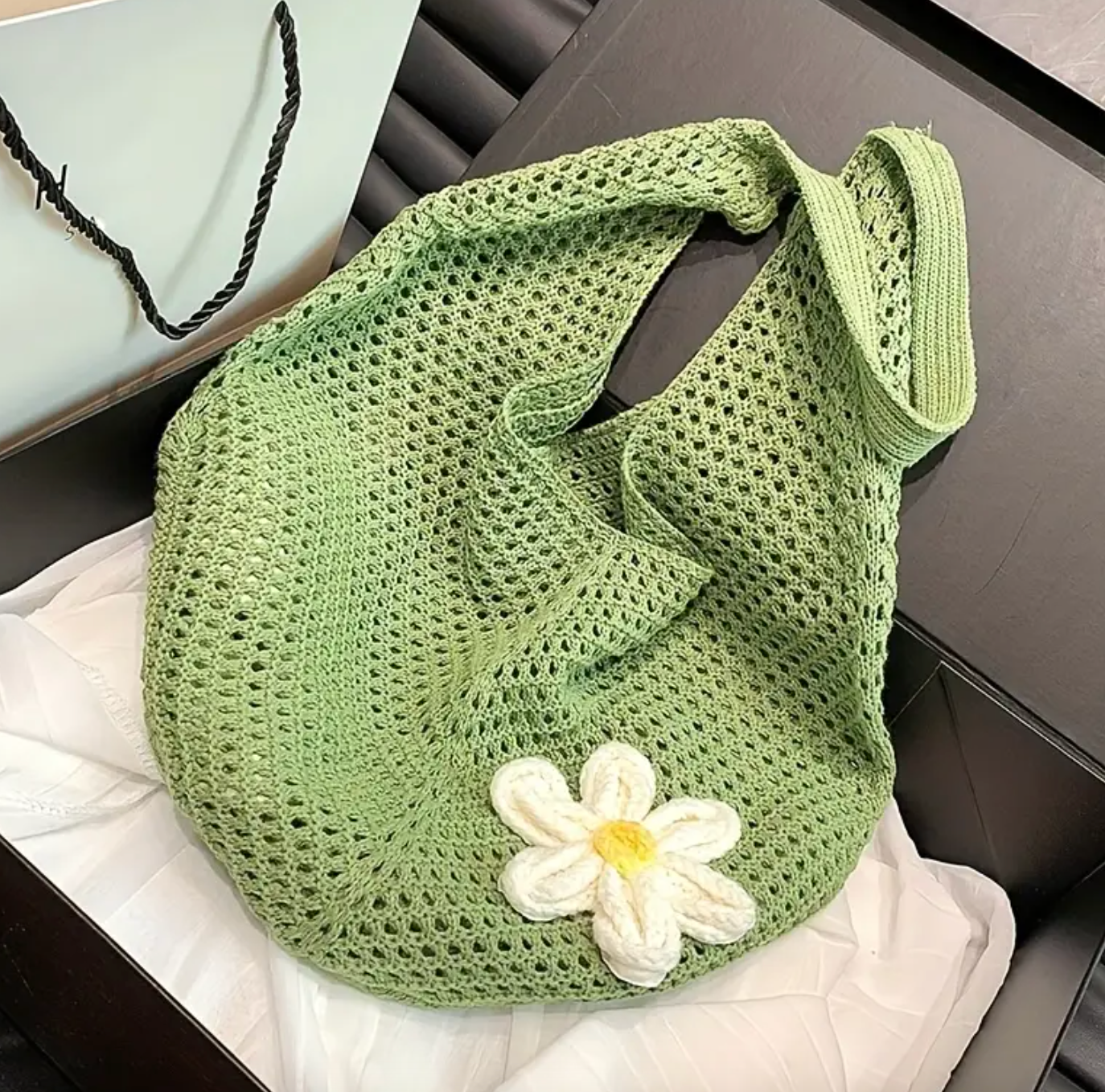 Summer Beach Crochet Tote Bag with Daisy – Reusable & Stylish Shoulder Bag Crossbody Tote Bag for Women