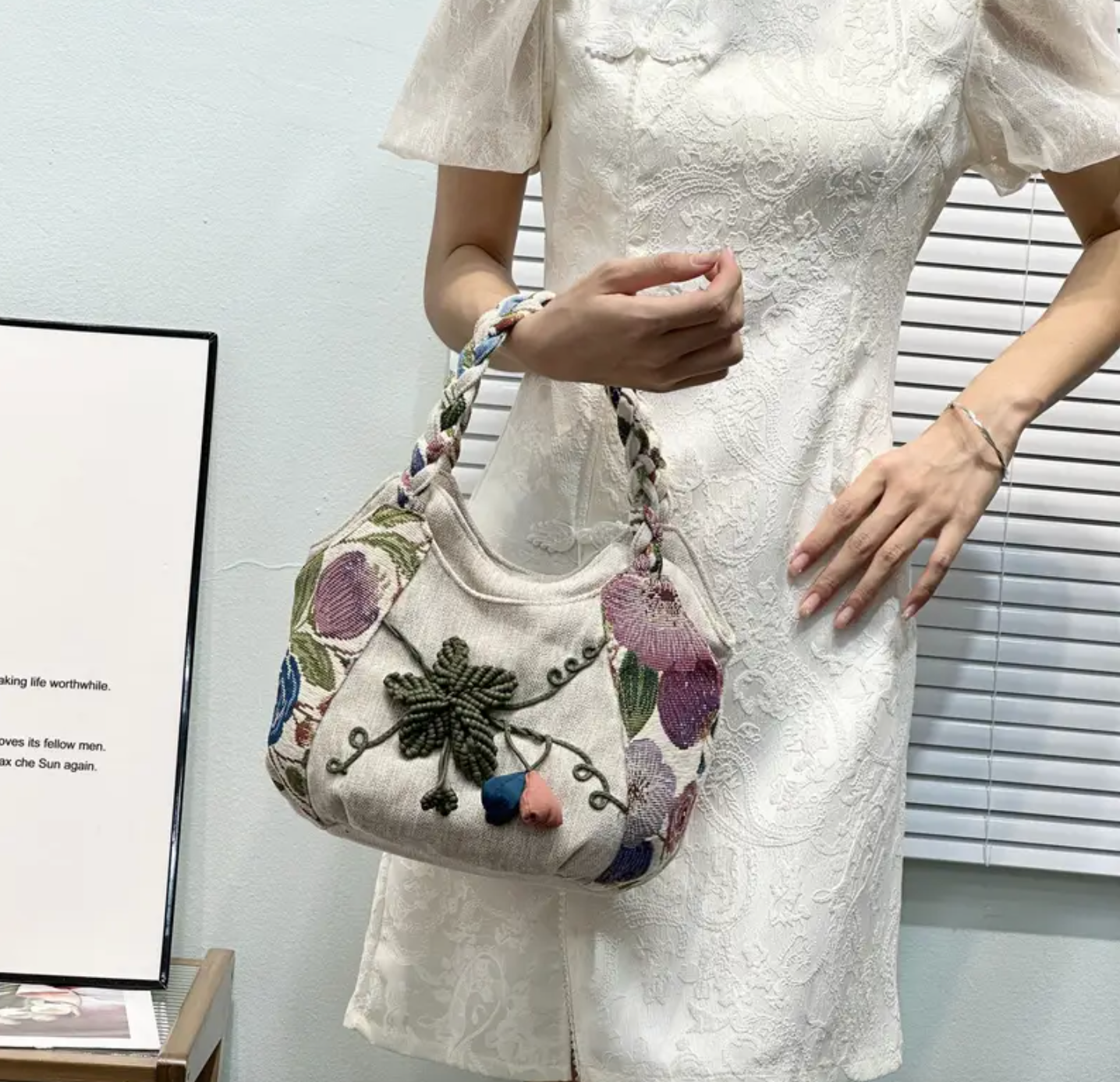 Bohemian Style Handmade Crochet Tote Bag  – Reusable & Stylish Shoulder Bag