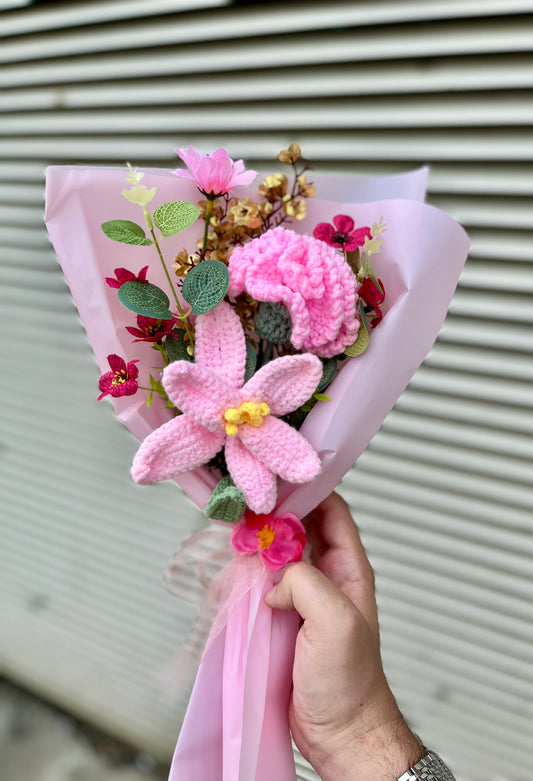 Pink Love Crochet Flowers Bouquet, Handmade Finished Knitted Flower Bouquet for Birthday Housewarming Gift & Handmade Home Decor