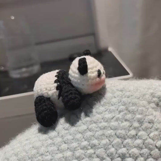 Cute Animal Panda Crochet Kit for Beginners DIY – All-in-One Handmade Starter Set for Relaxation & Focus